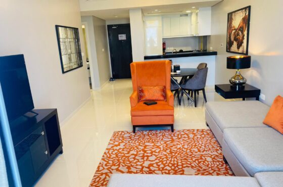 Fully Fitted | High Floor | Canal View