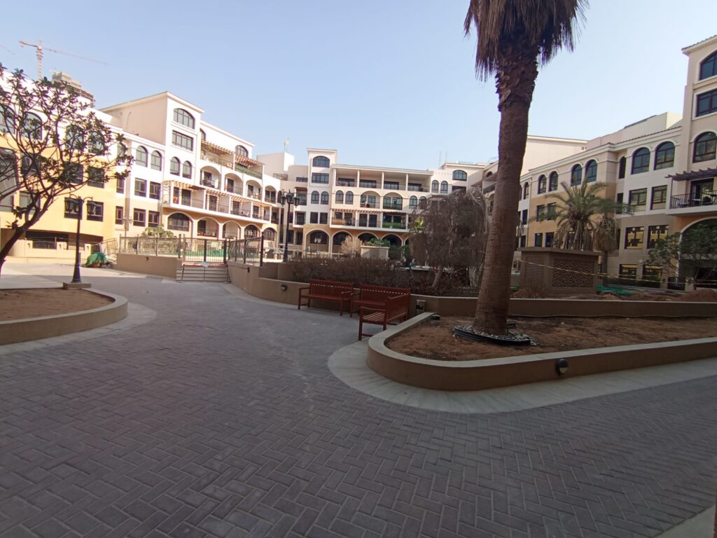 WhatsApp Image 2025-11-15 at 12.02.05