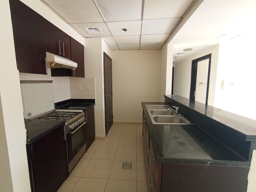 WhatsApp Image 2025-11-15 at 12.02.20