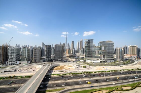 Fully Furnished | High Floor | RTM