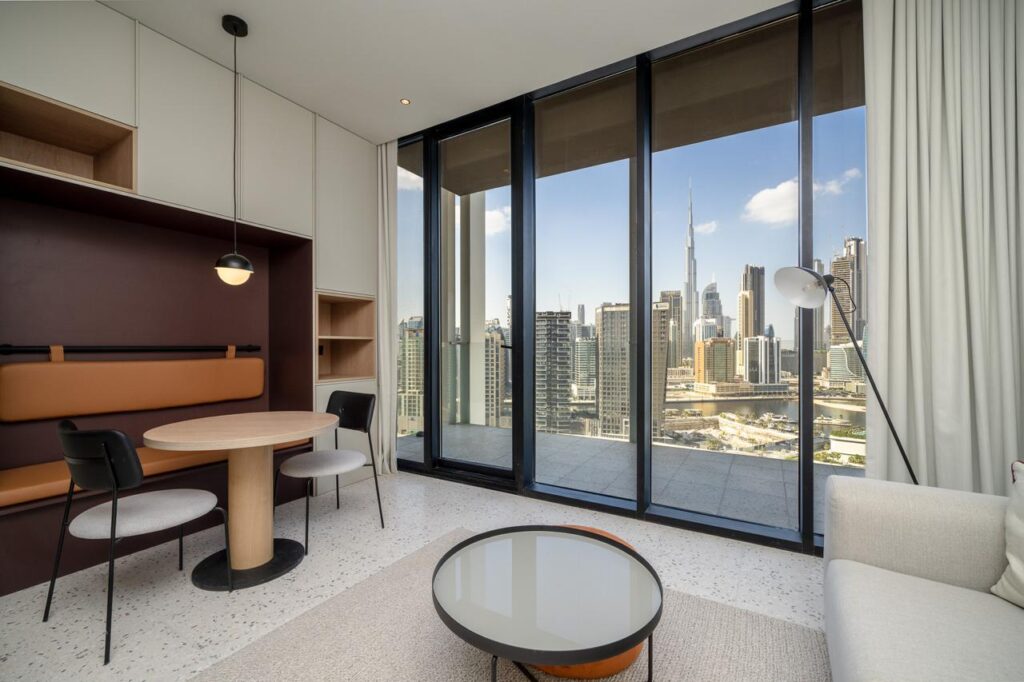 WhatsApp Image 2025-10-06 at 17.33.17 (2)